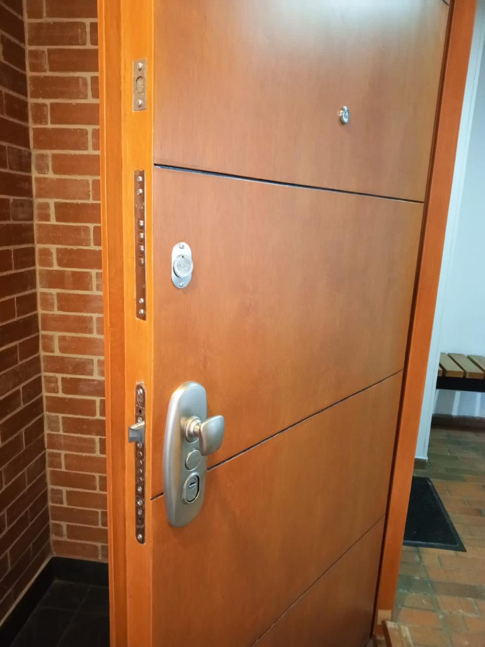 Puertas de Seguridad Nivel Alto